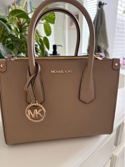 New Micheal Kors purse