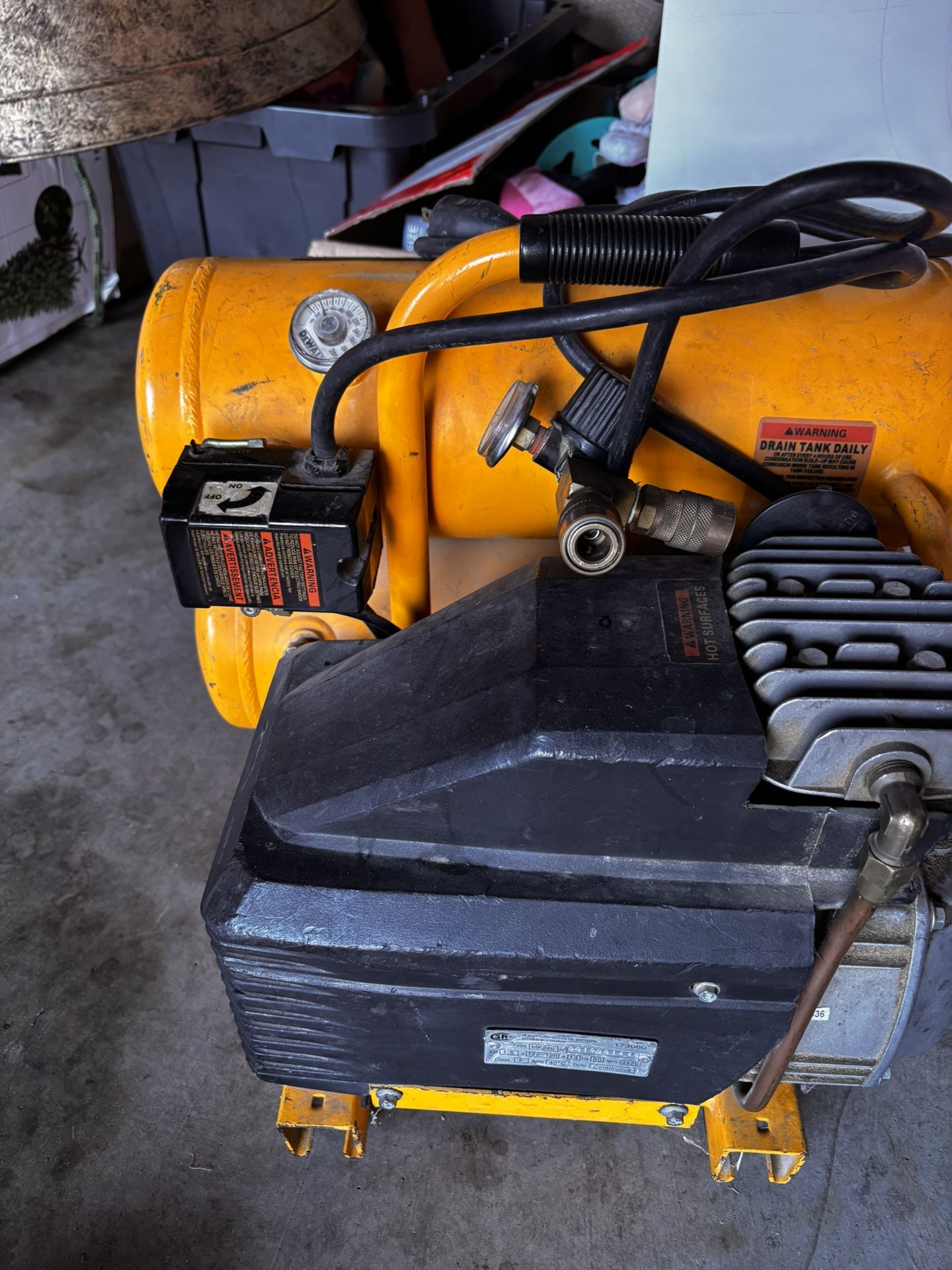 Dewalt Compressor