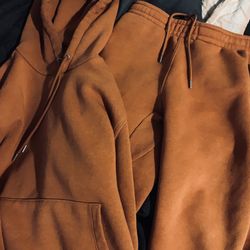 Orange SweatSuit (Footlocker)
