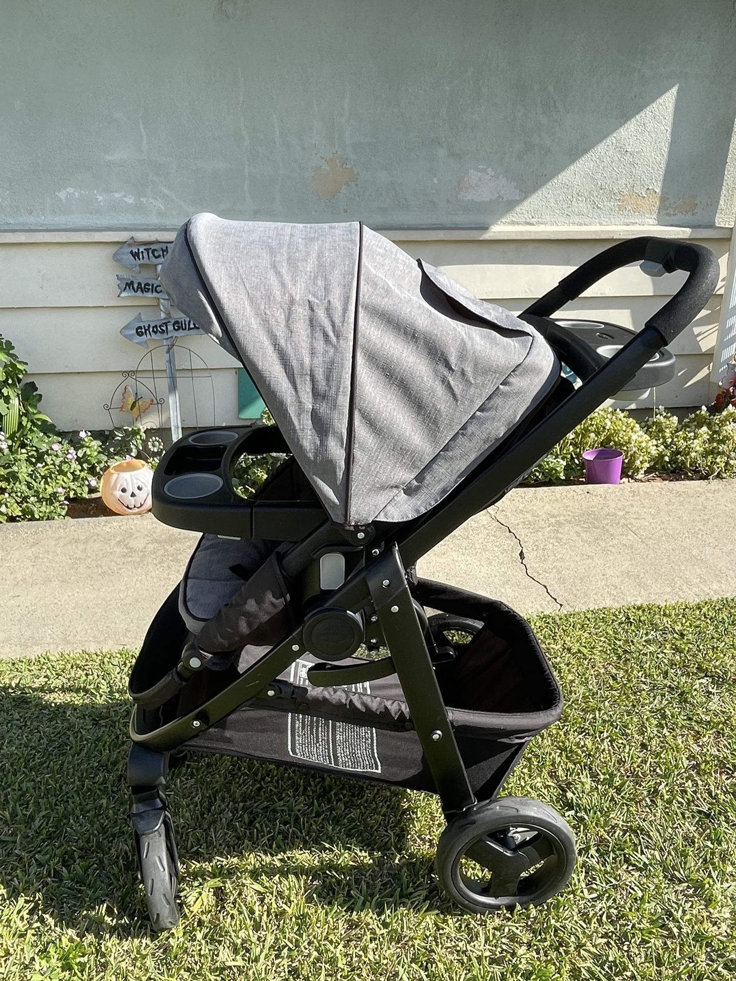Graco Travel Stroller Lightweight Easy Fold Sun Canopy Large Storage Basket
