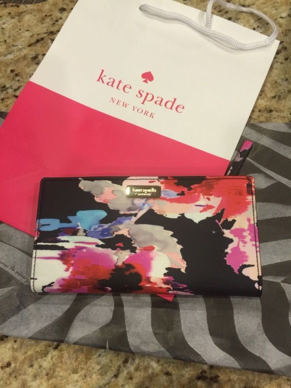 NWT Kate spade wallet