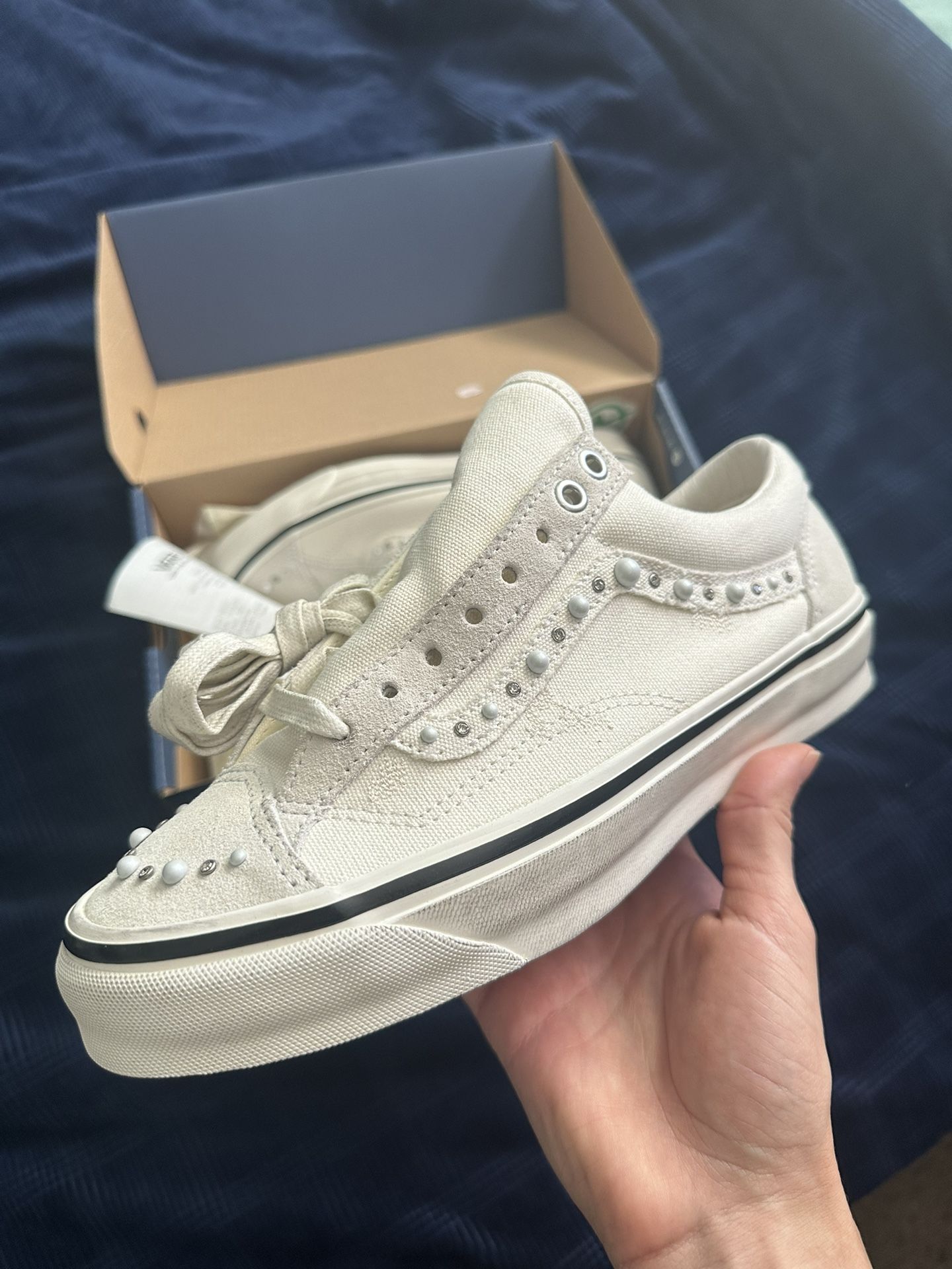 PEARLIZED VANS (MARSHMALLOW)