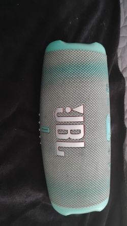 JBL Charge 5 portable speaker