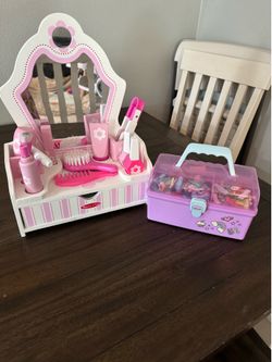 Vanity and jewelry toys