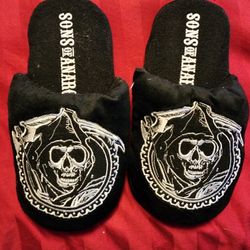 Sons of Anarchy Slippers Size M