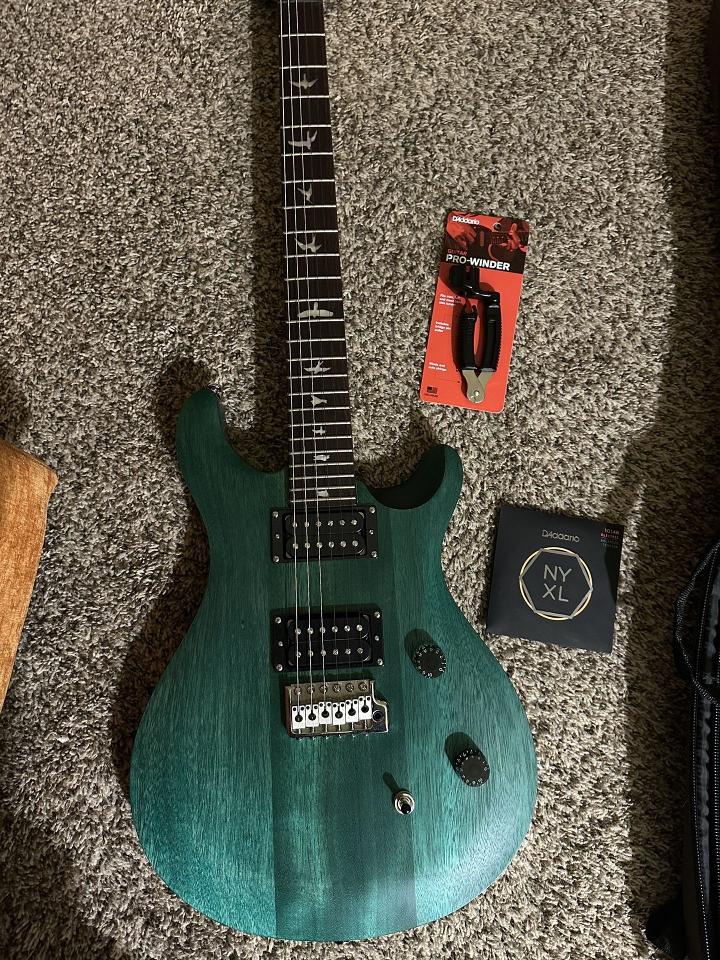 Paul reed smith electric guitar with Fender Mustang LT25