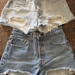 Woman’s Shorts 