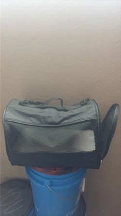 Travel dog kennel