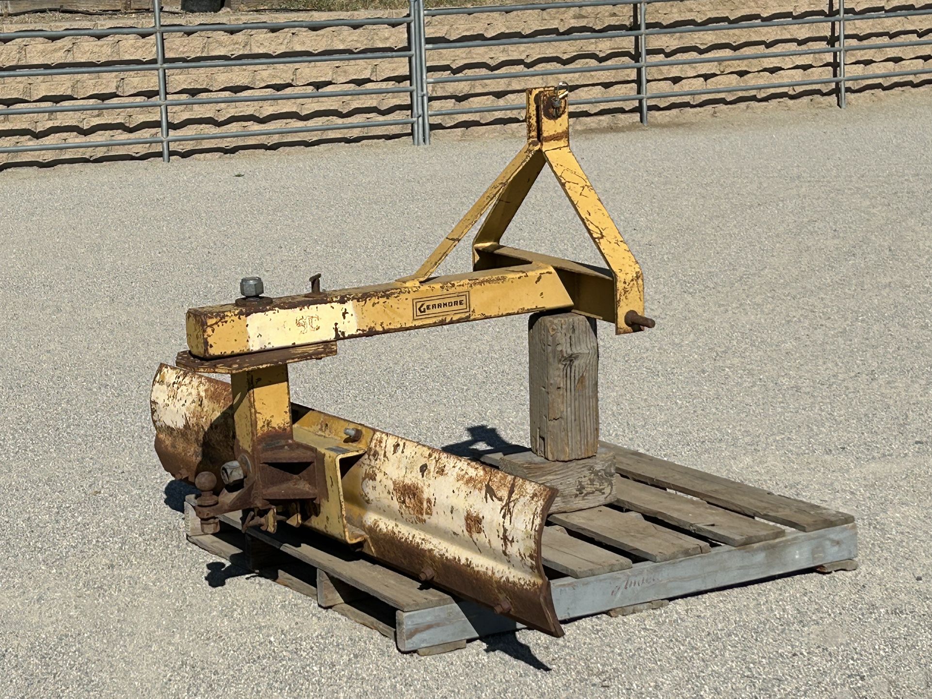 6 ft. Tractor Rear Blade