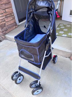 Small size Dog/ Cat furry friend pet stroller Brand New assembled. Pet wing under 25 LBS.
