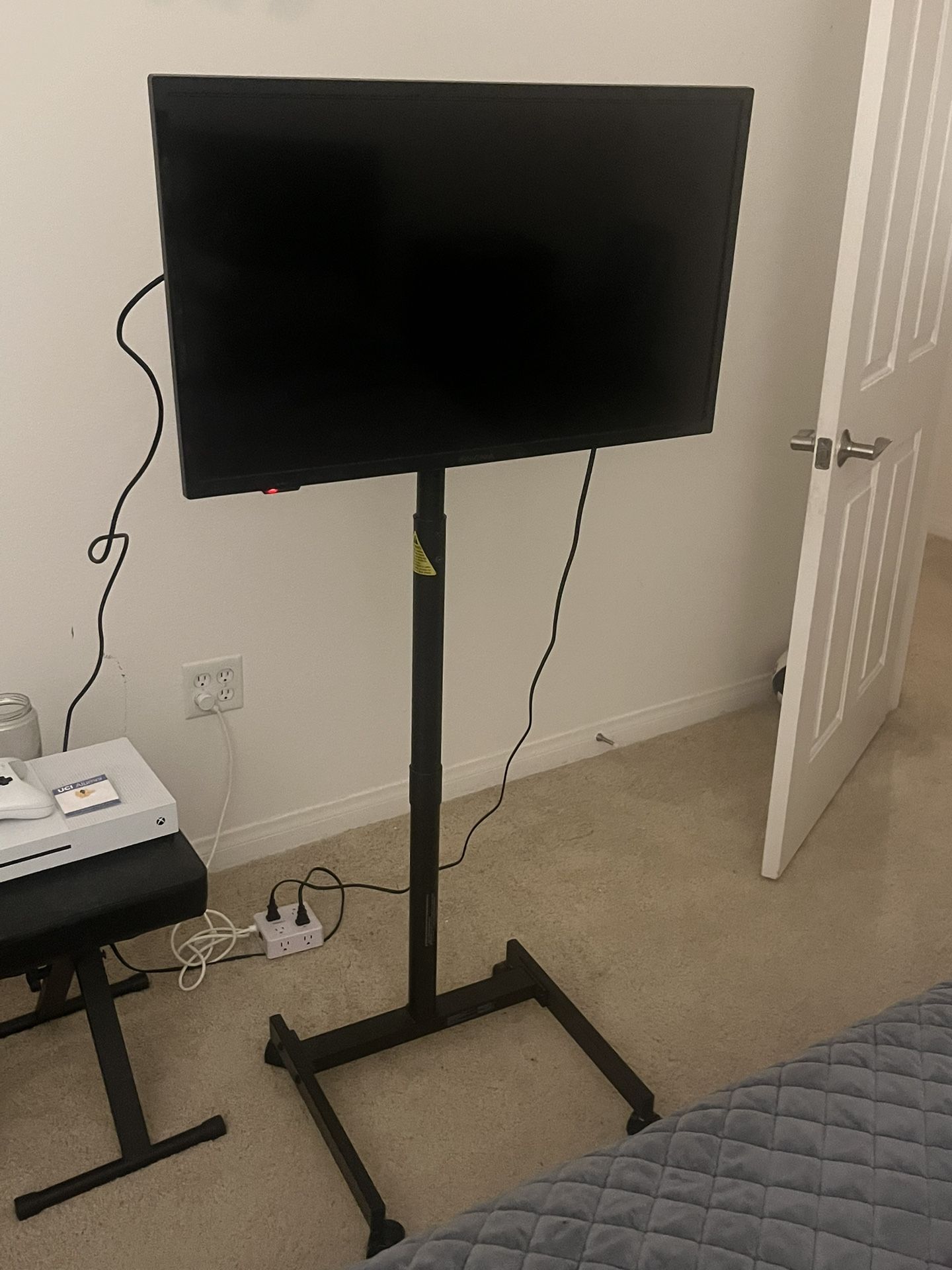 Like New Insignia Smart TV