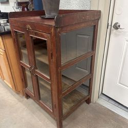Vintage Glass Cabinet. 