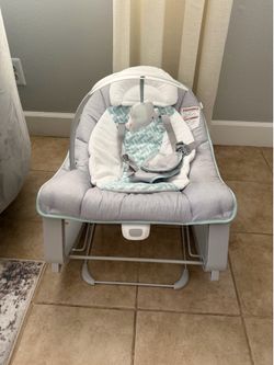Baby bouncer