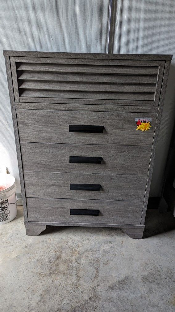 Grey Chest