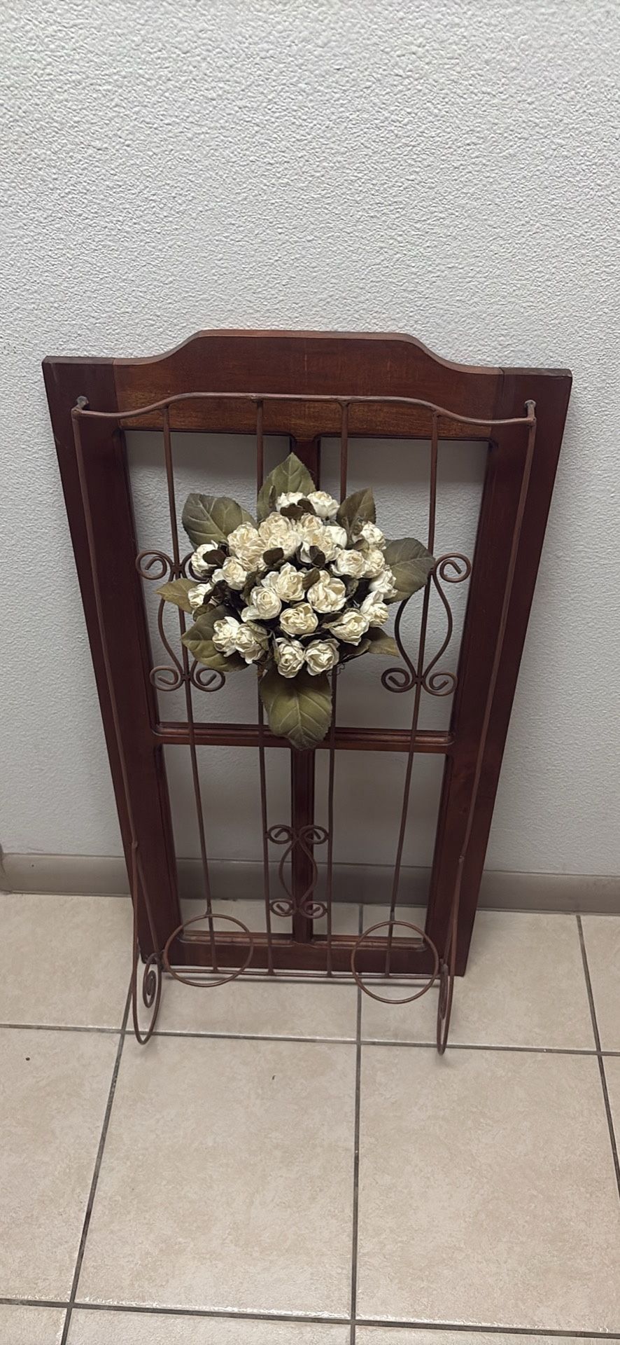 Vintage Decorative Metal & Wood Wall Rack with Floral Centerpiece – Scroll Design