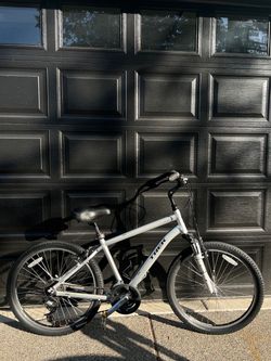 Trek Shift 2 Hybrid Bike 26”