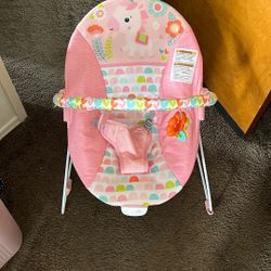 Vibrating Baby Bouncer- Bright Starts