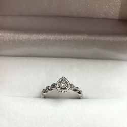 Diamond Pear Shape Setting Engagement/Promise Ring