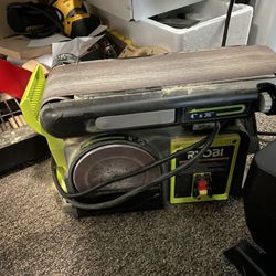 Ryobi sander 