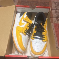 Big Kids Flyease  Nike