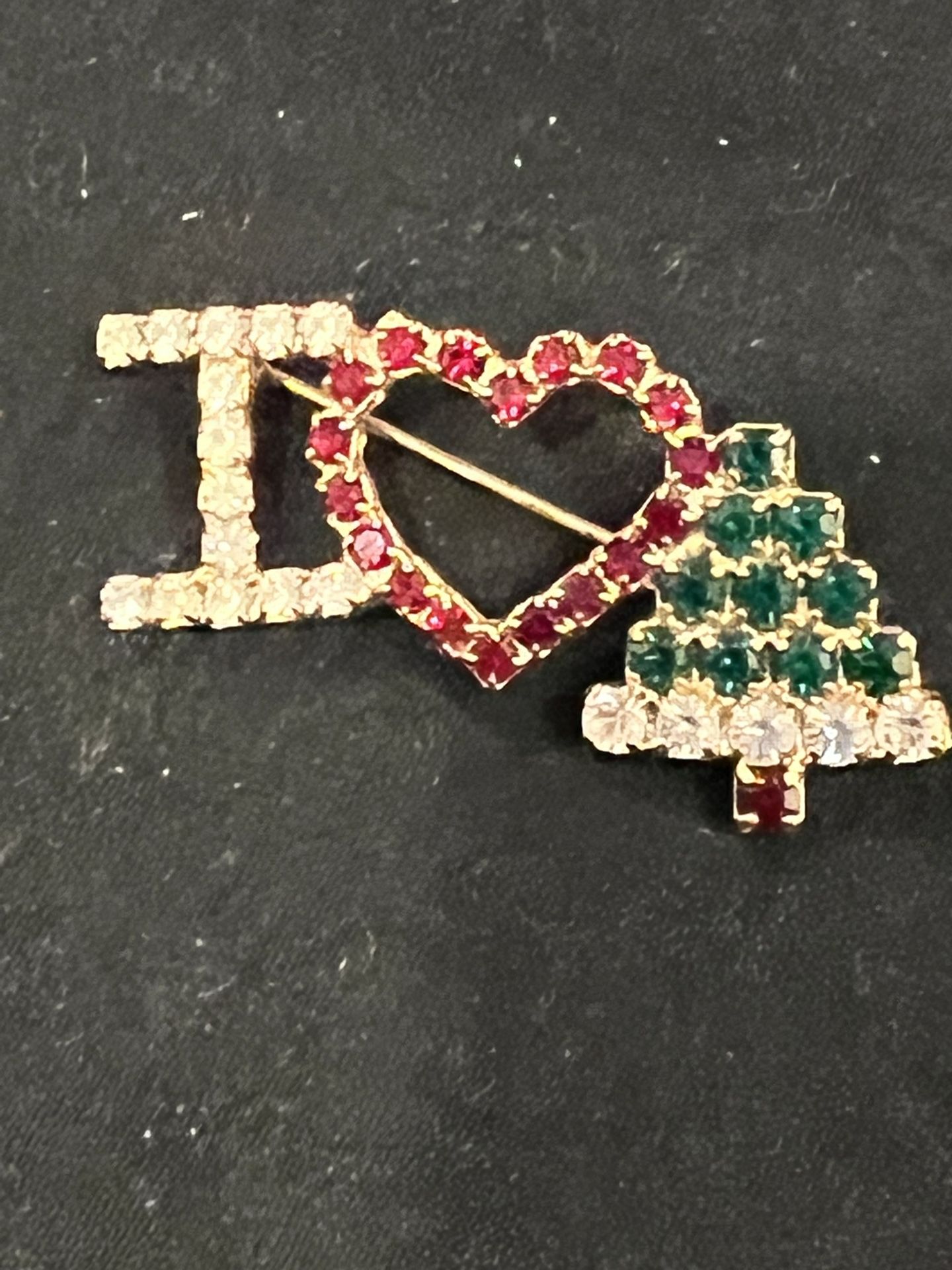 Vintage Christmas Brooch