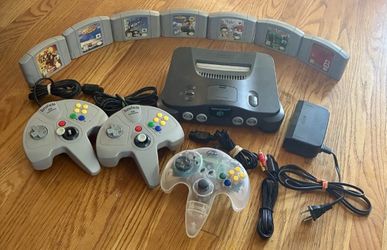 Nintendo 64 N64 Console + 3 Controllers + 7 Games + Power & AV Cables Bundle