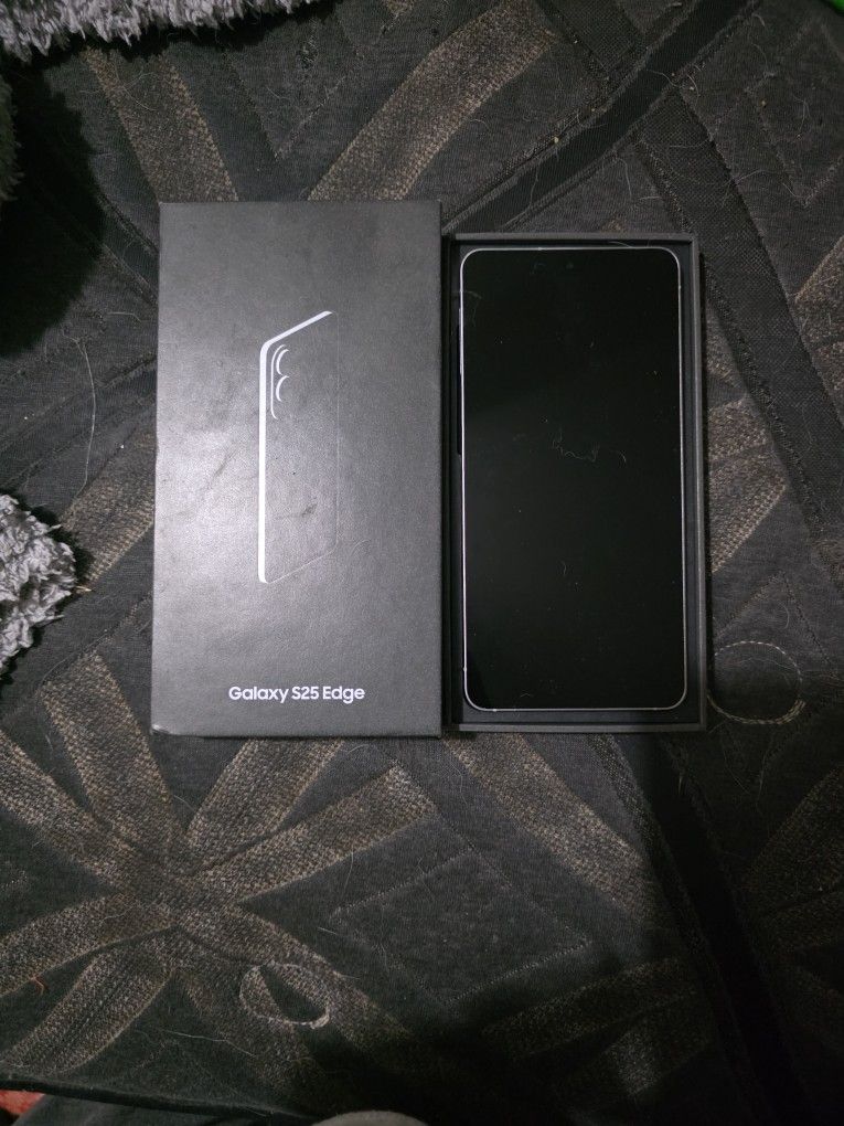 Samsung GALAXY S25 Edge 512GB Titanium Silver. VERIZON
