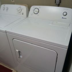 Clothes Dryer---electric