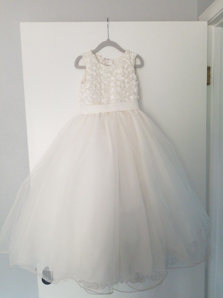 Flower Girl Dress Size 4  Floral White Bow Sweetie Pie Collection 