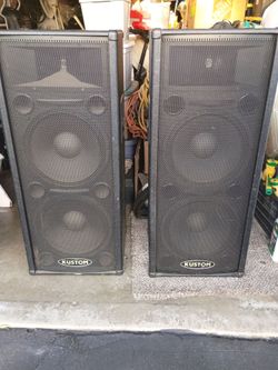 Kustom speakers (2)