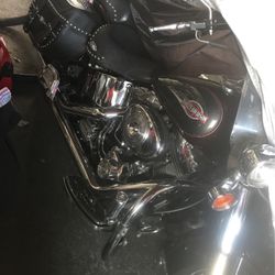 Como Nueva $6800          29000 Millas 