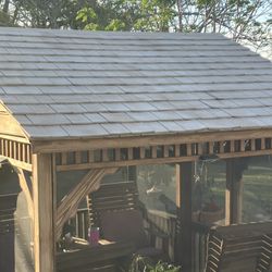 Cedar Shakes. Grade A 16” 25sq Feet/box