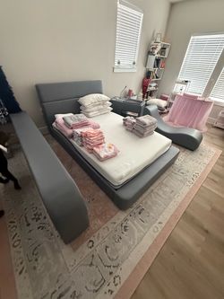 Queen size bed