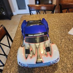 Brand New 1/10 TEAM ASSOCIATED BRUSHLESS 2WD SC10.2 SHORT COURSE TRUCK 