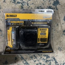 DeWalt Powerstack Starter Kit