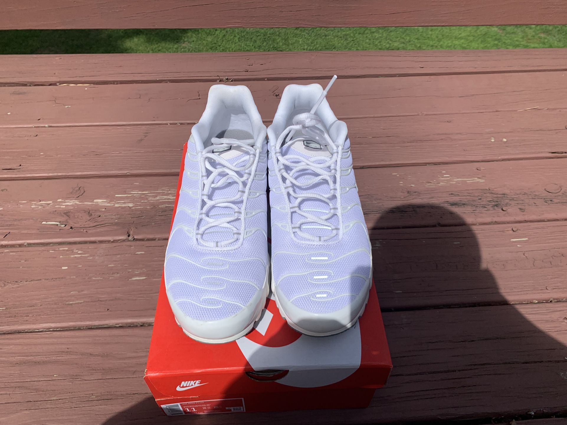 White Nike Air VaporMax Plus Size 11 Men s shoes