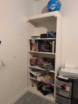 Bookshelf wood