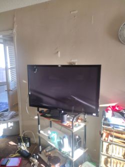 SAMSUNG FLAT SCREEN 42"