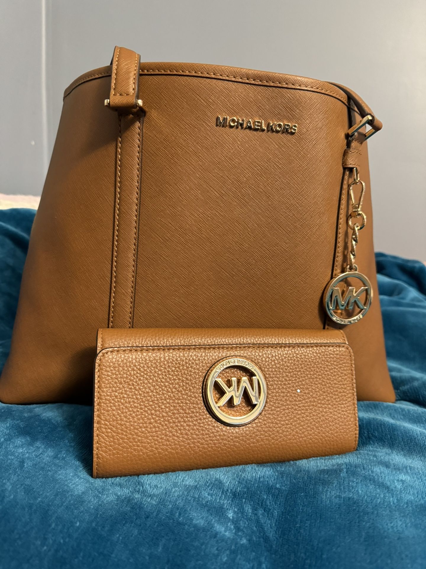 MK  Bag And Wallet