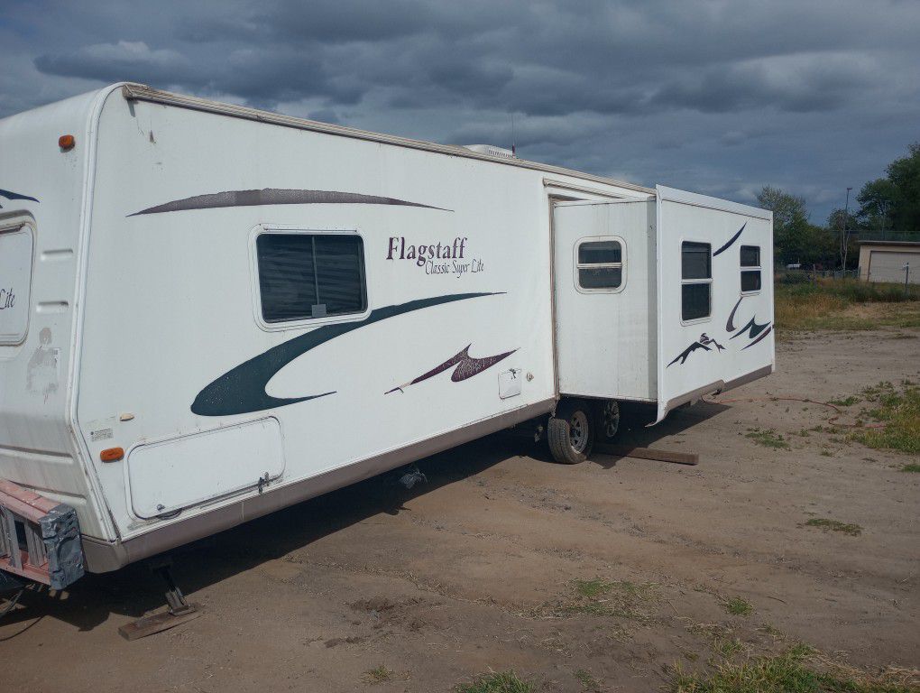 Flagstaff Travel Trailer Price To Sell Quick 