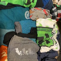 50 pieces boys clothes For$50 size 10 to 12