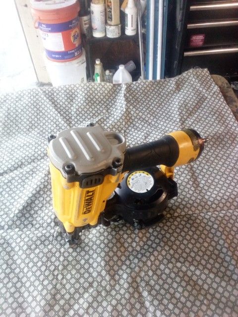 Used DeWalt Roofing Nailer Good Condition