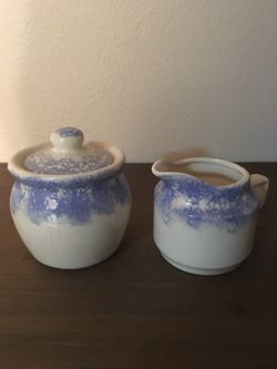 Cream and sugar set