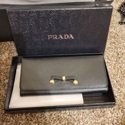 Prada Black Leather Wallet 