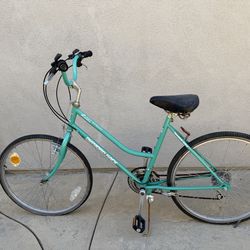 Vintage Diamond Back Bike