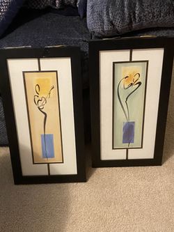 Wall pictures 2 of them - Modern. Excellent Condition