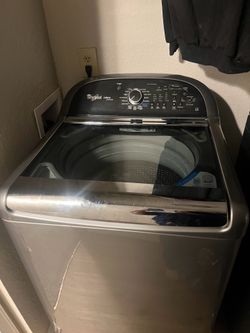 Whirlpool washer and dryer set