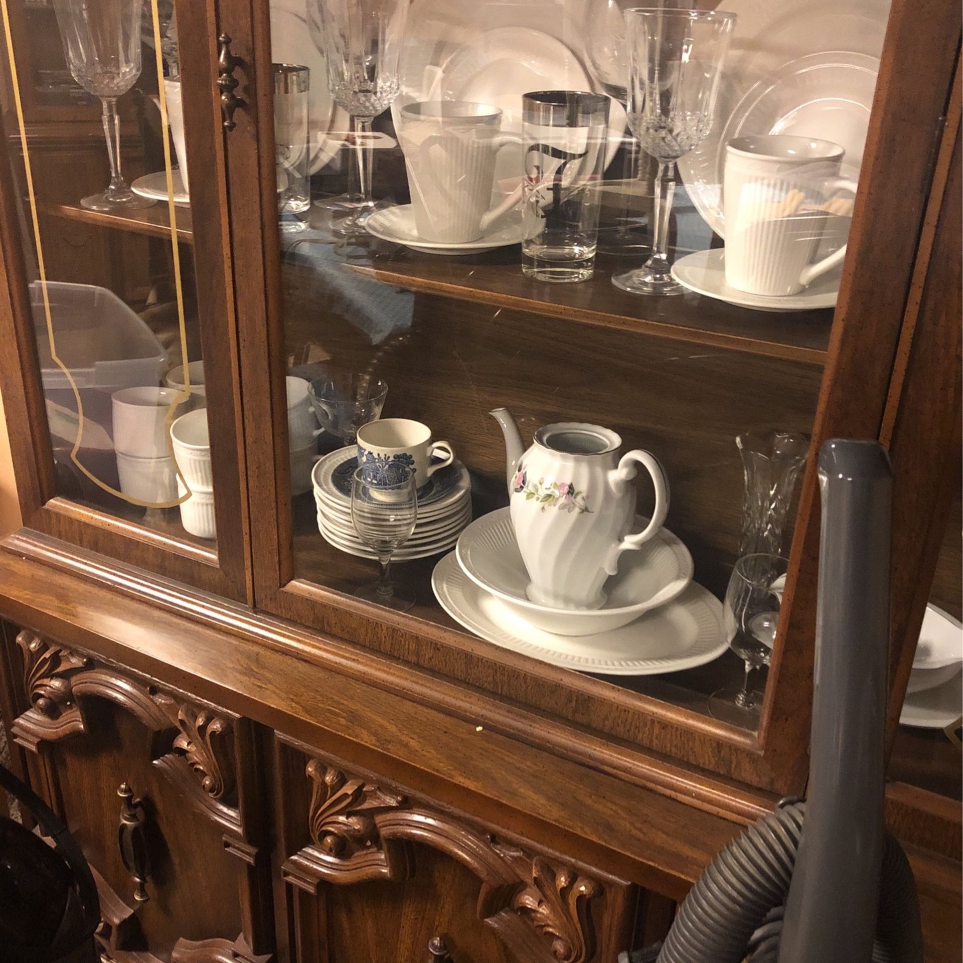 China cabinet