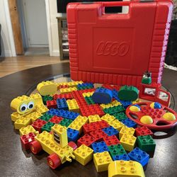 Vintage 1985 Lego Red Carrying Case Box with Duplo LEGOS 81 Pieces