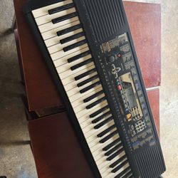 Yamaha Keyboard